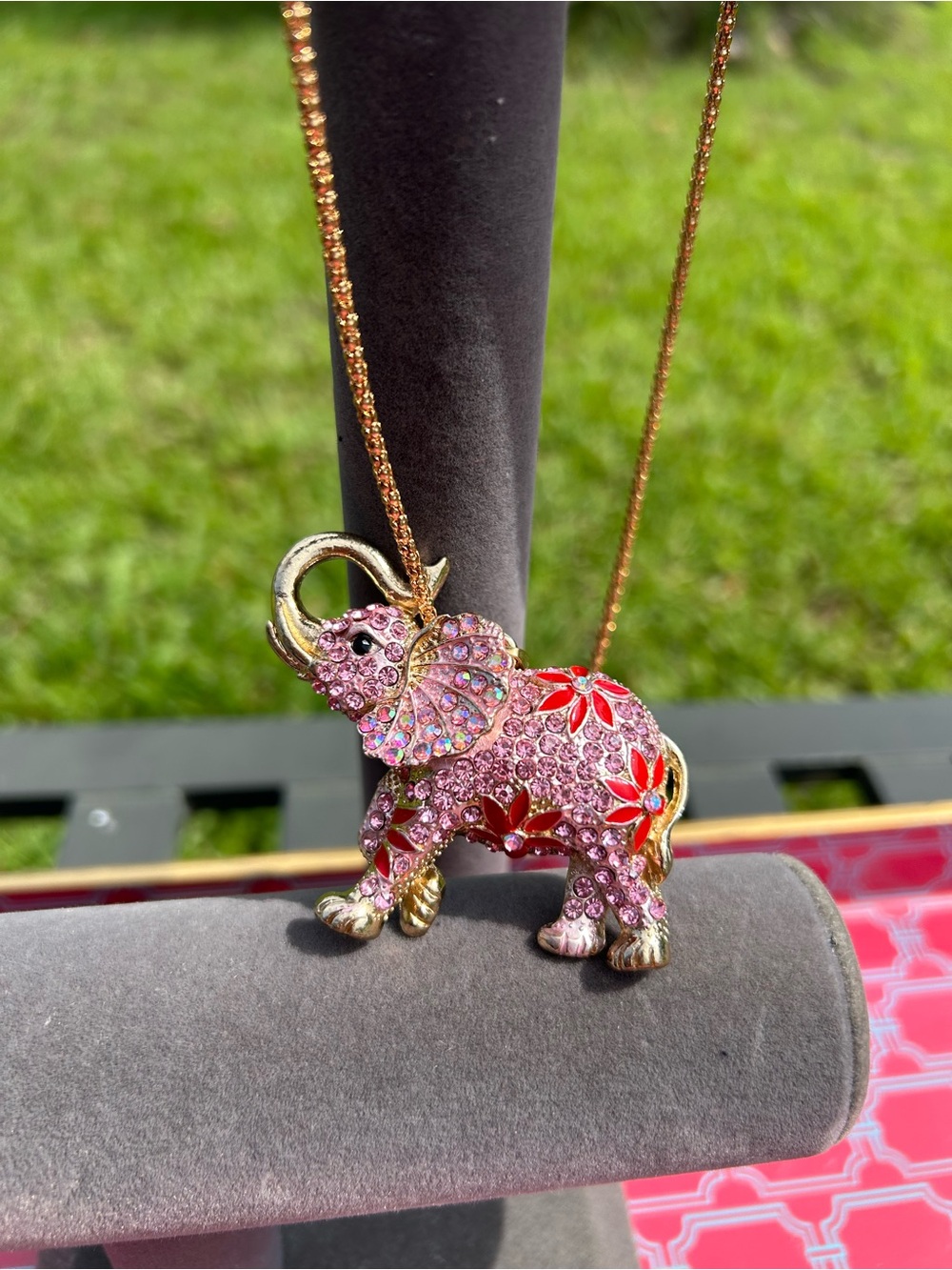 Pink Rhinestone Elephant Pendant Necklace – Gold Tone Chain
